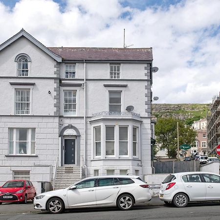 Abbey Road Boutique Holiday Apartment 랜디드노 외부 사진